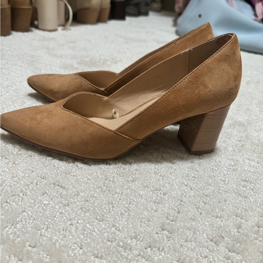 Ann Taylor heels